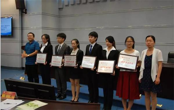 我院学生会获评“437bwin必赢国际优秀学生分会”